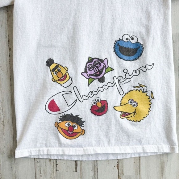 Sesame Street X Champion White Graphic T-shirt Mens Adult (runs slim like XS ?) - Picture 2 of 16